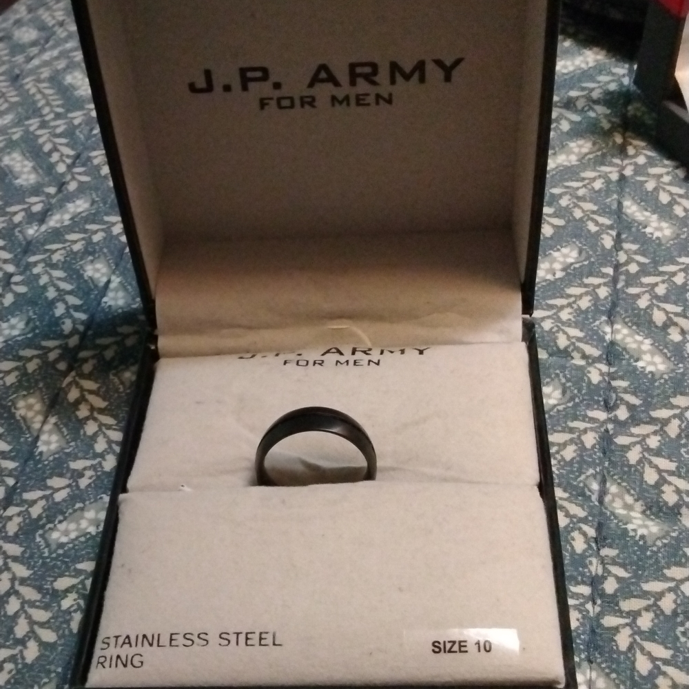Ring